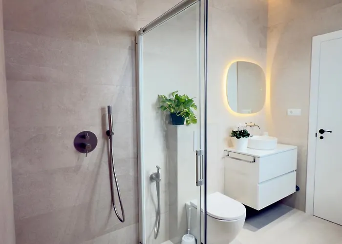 Casa Alba * روندا